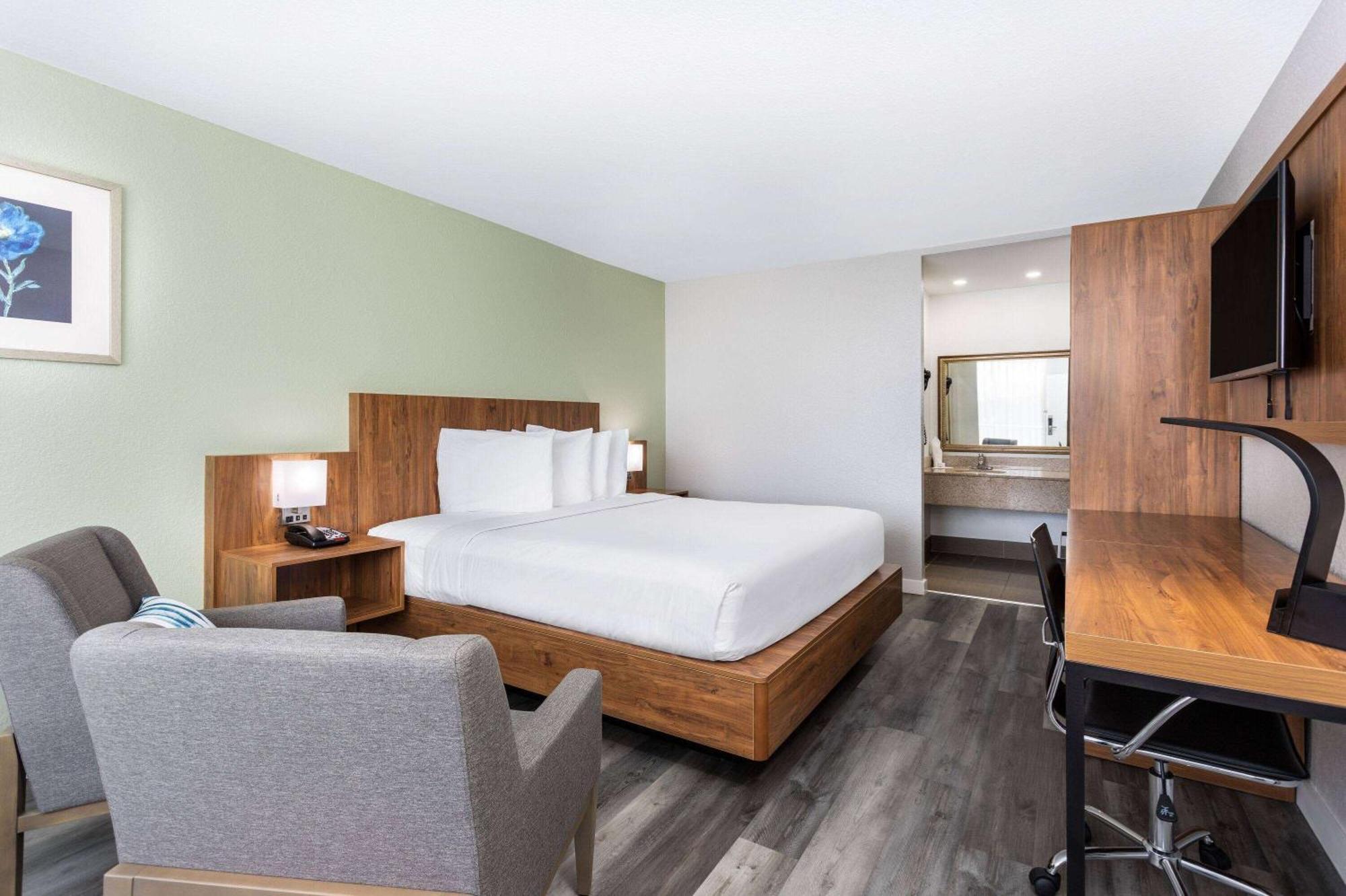 Ramada By Wyndham Altamonte Springs Near I-4 Hotel Eksteriør billede